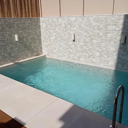 Apartament Luxious *