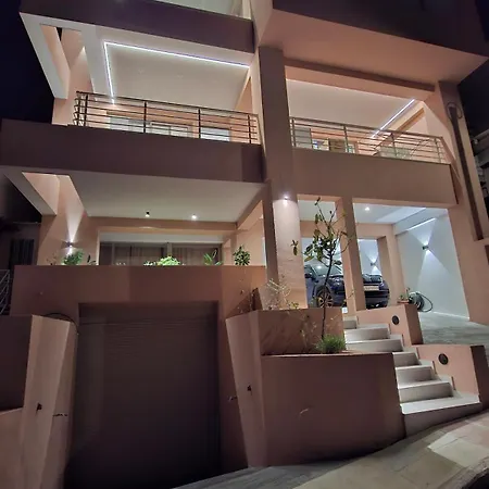Luxious Apartment